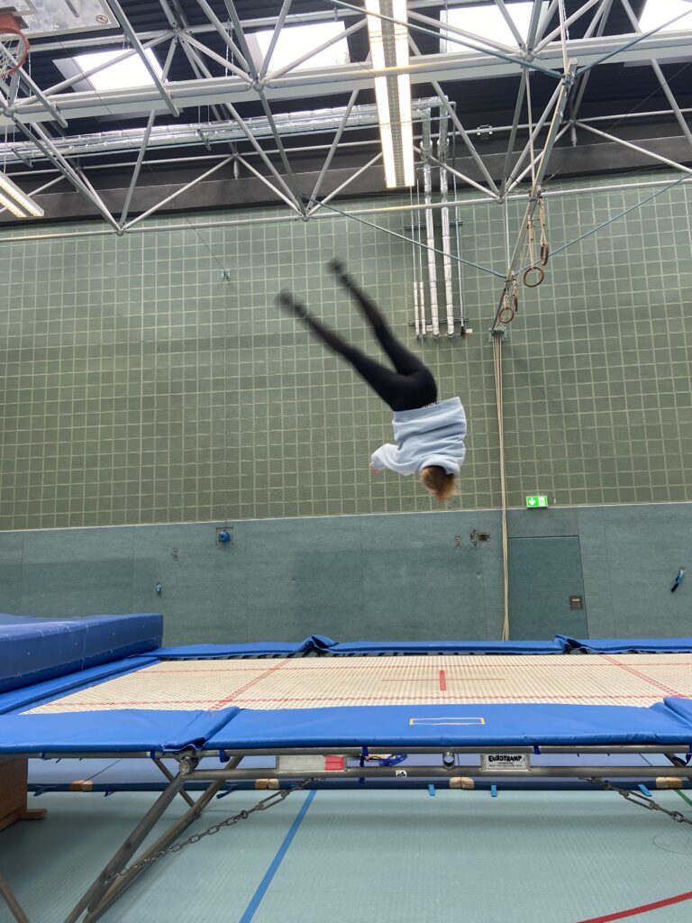 Trampolin